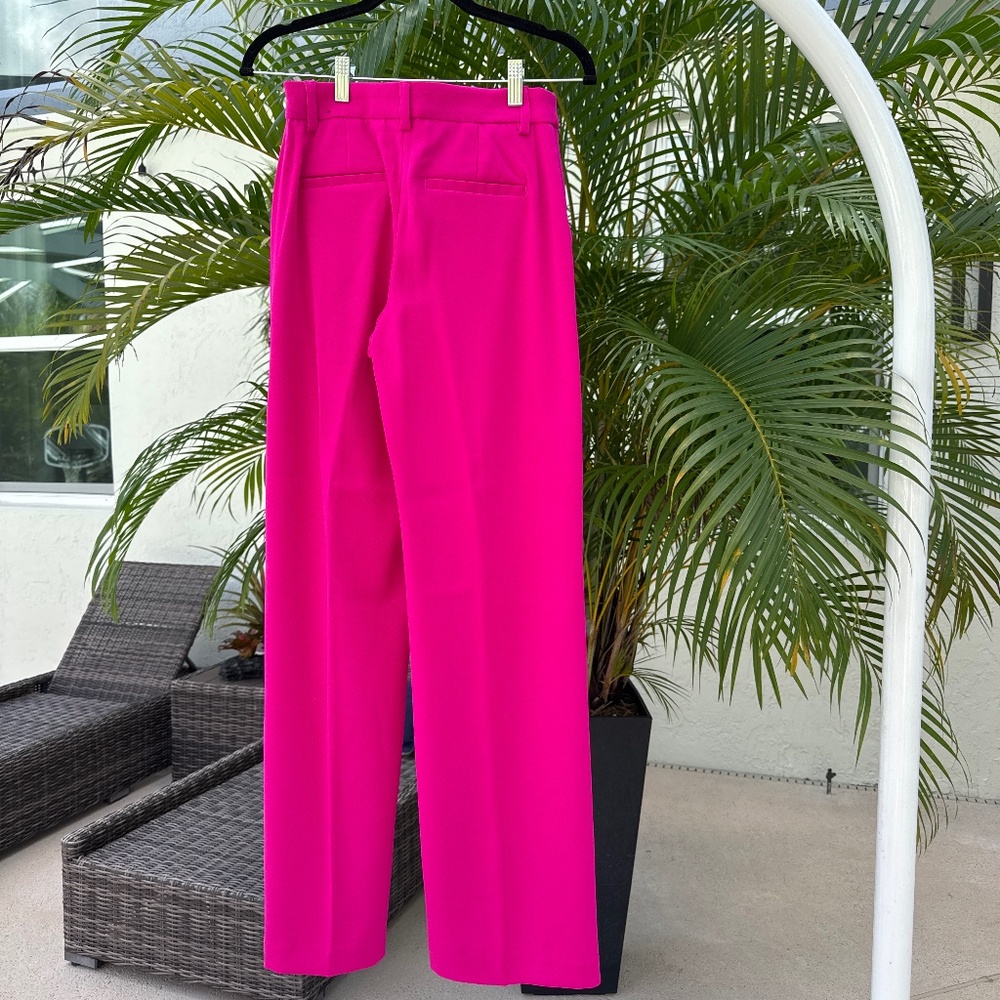 Suit - Picture 7 of 14